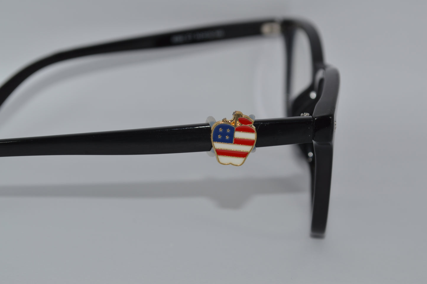 American Flag Apple Eyedeco Charm