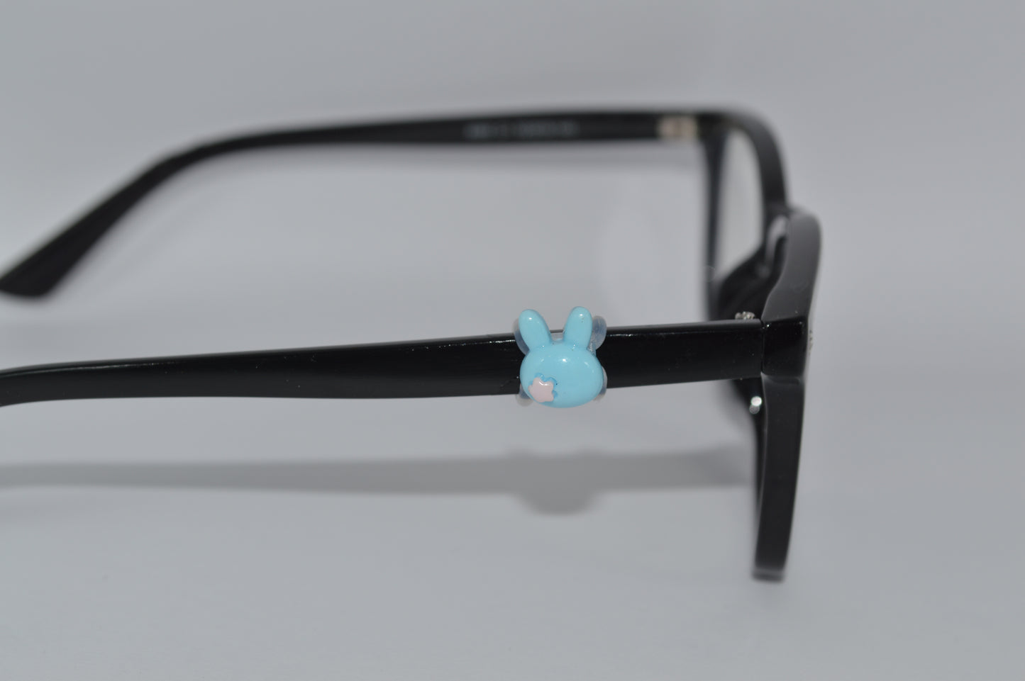 Blue Rabbit Ears w/ Tail Eyedeco Charm