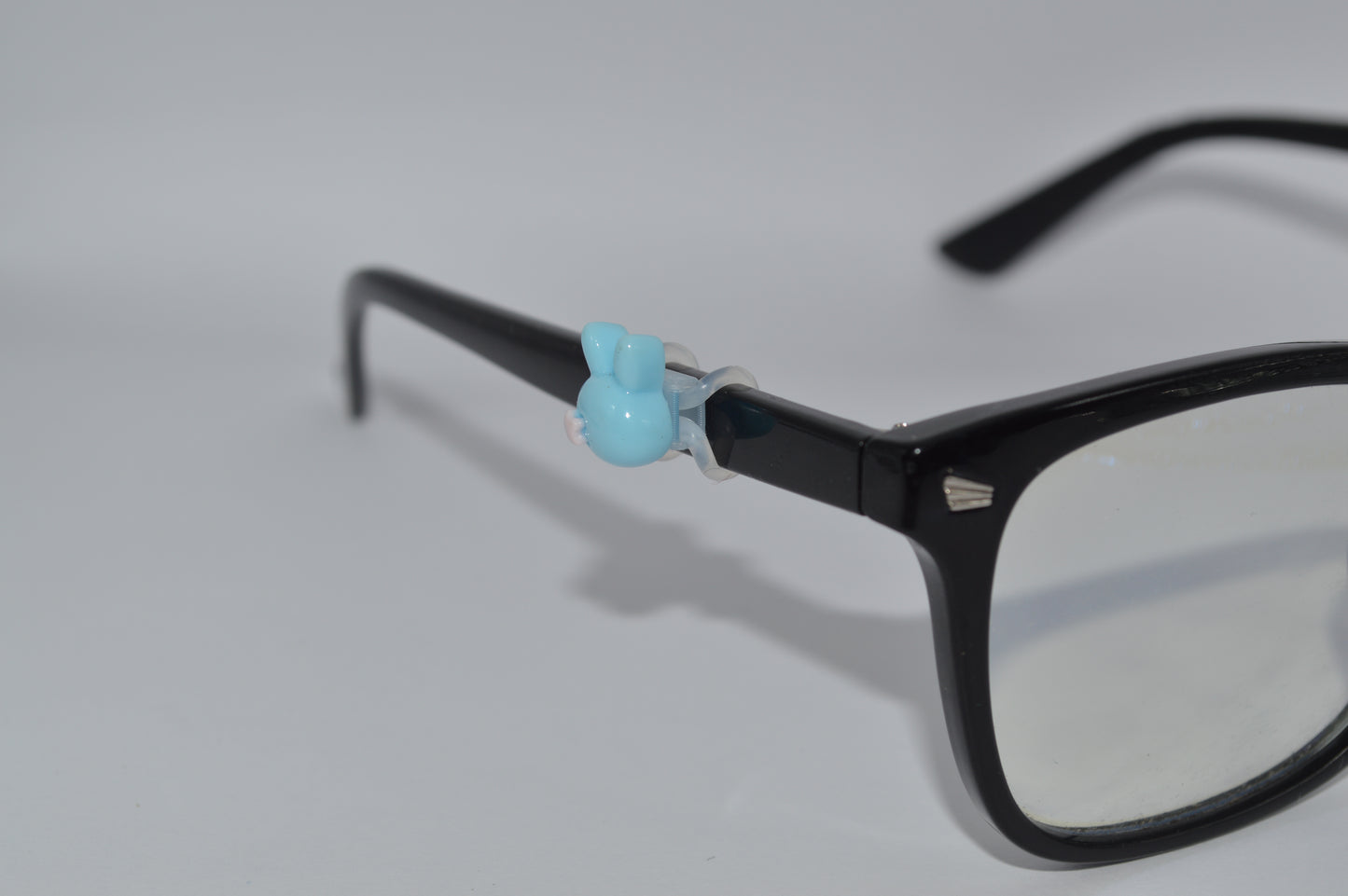 Blue Rabbit Ears w/ Tail Eyedeco Charm