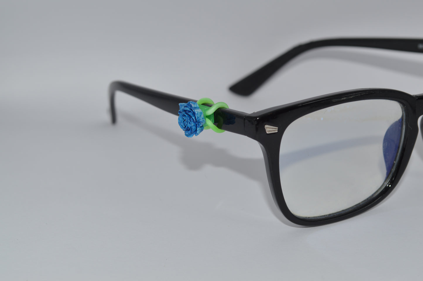 Tie Dyed Rose Eyedeco Charm