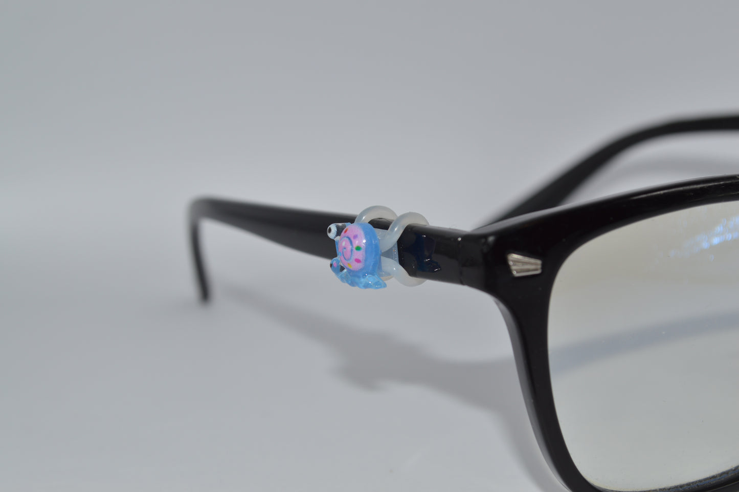 Cartoon Snail Eyedeco Charm