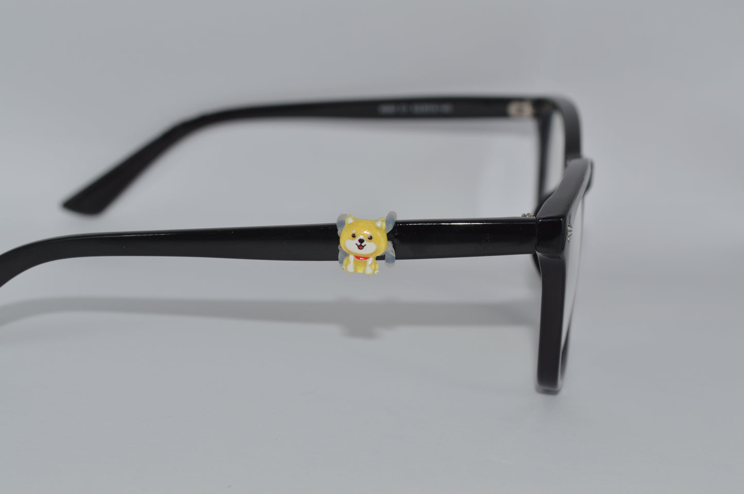 Cartoon Dog Eyedeco Charm A60