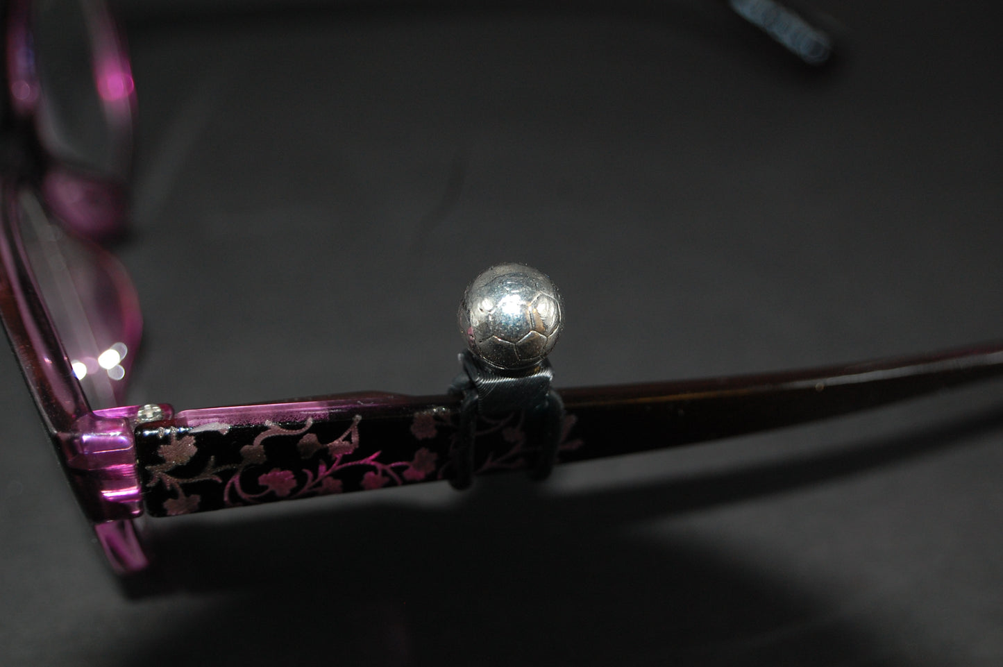 Soccer Bal Eyedecol Charm