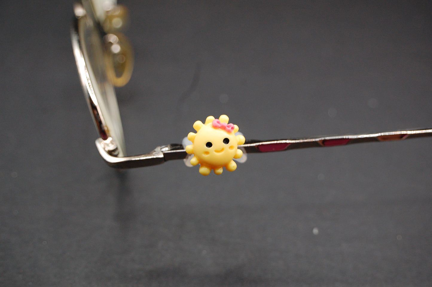 Sun Smiley Face with Bow Eyedeco Charm