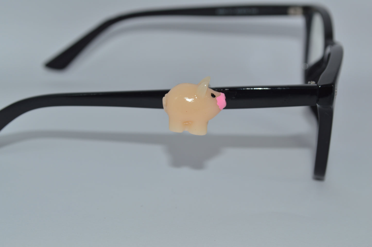 Pig Eyedeco Charm