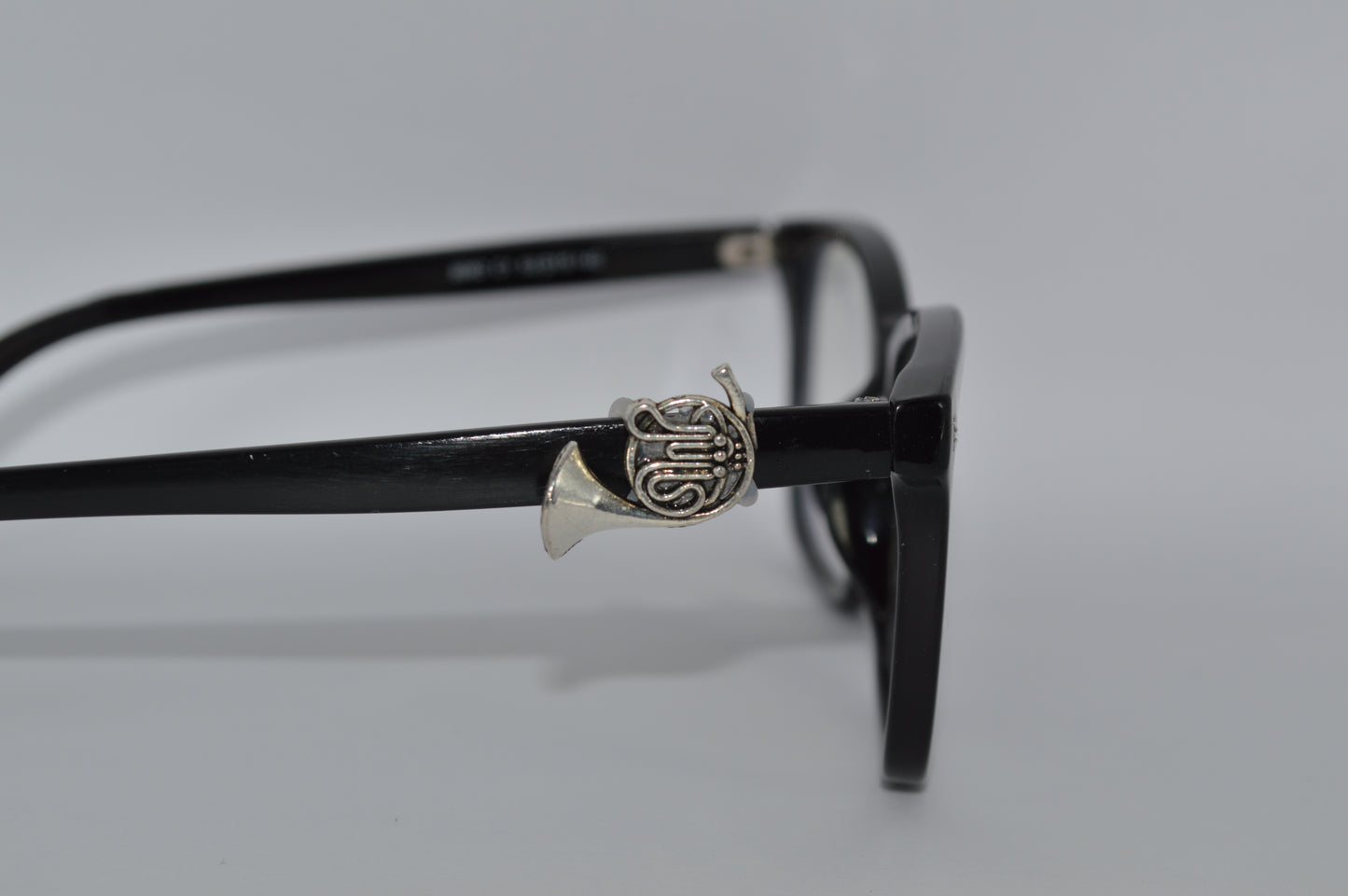 French Horn EyedecoCharm