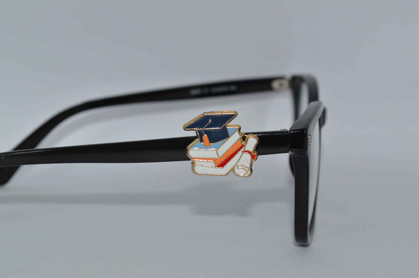 Graduation Cap Eyedeco Charm