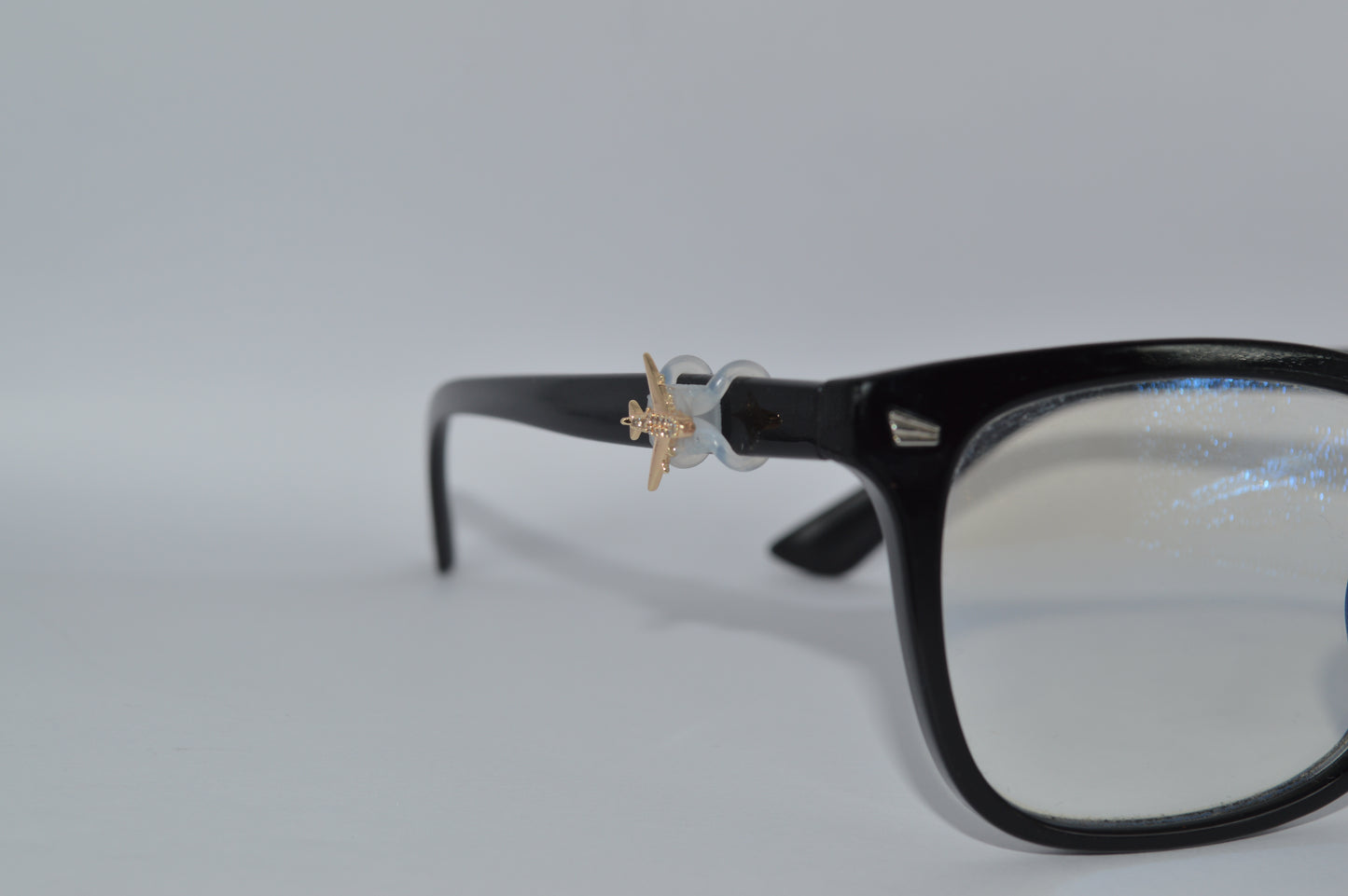 Jeweled Airplane Eyedeco Charm