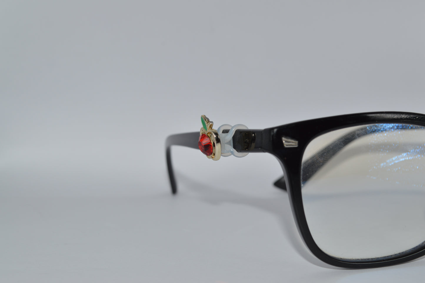 Jeweled Apple Eyedeco Charm