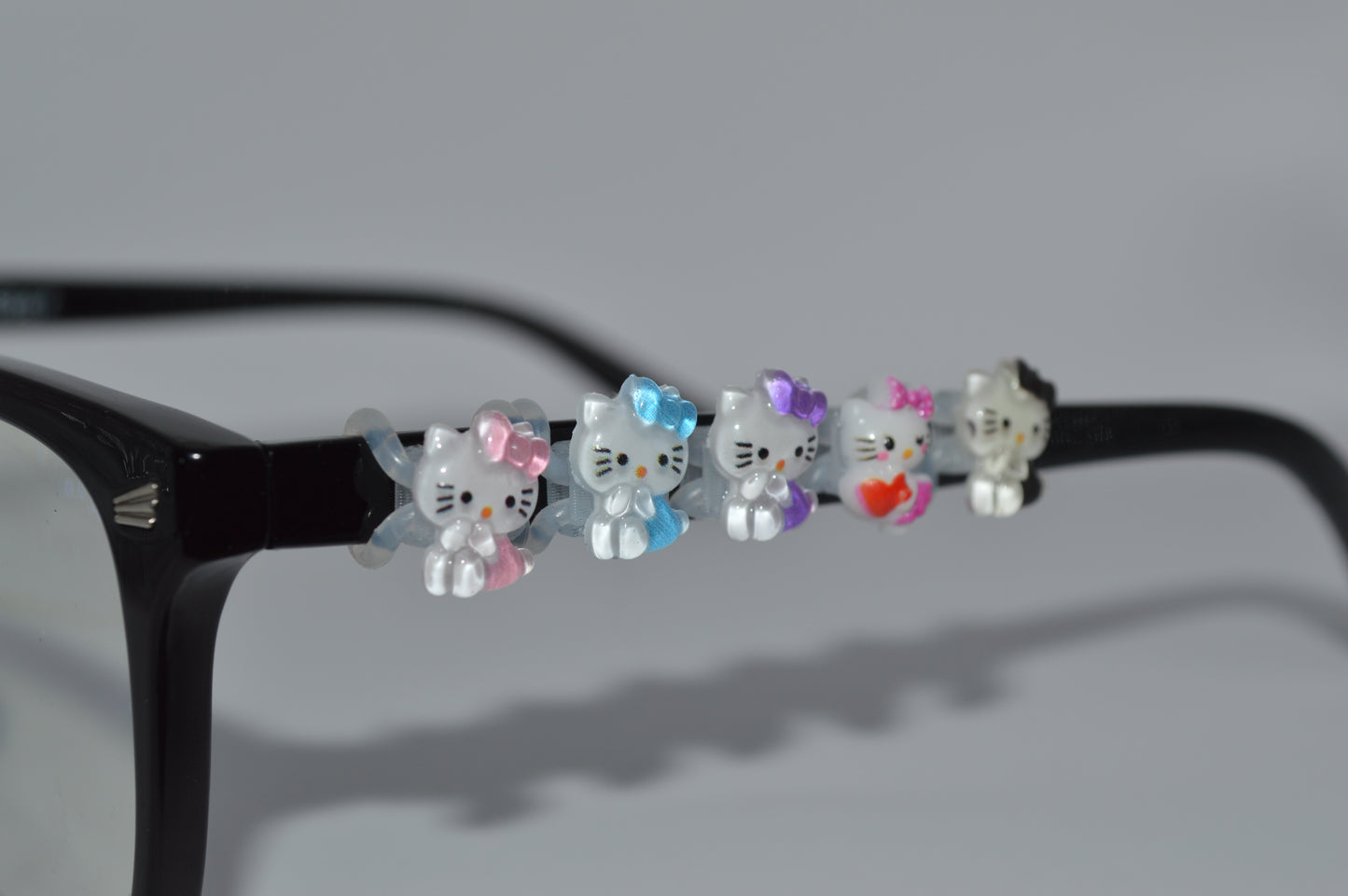 Kitty Eyedeco Charm A29