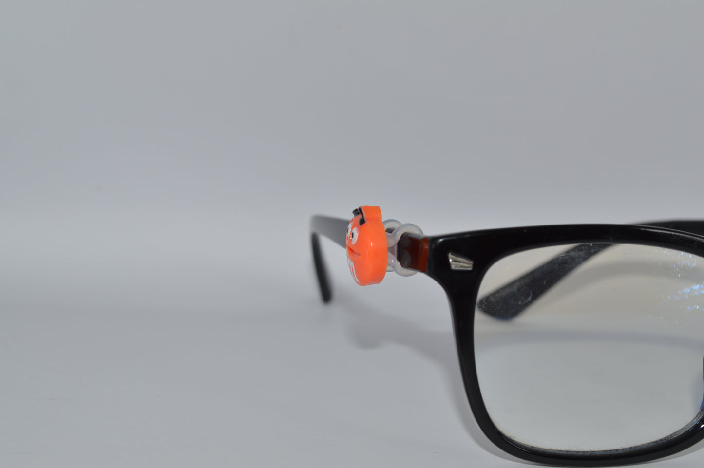 M&M Eyedeco Charm K30
