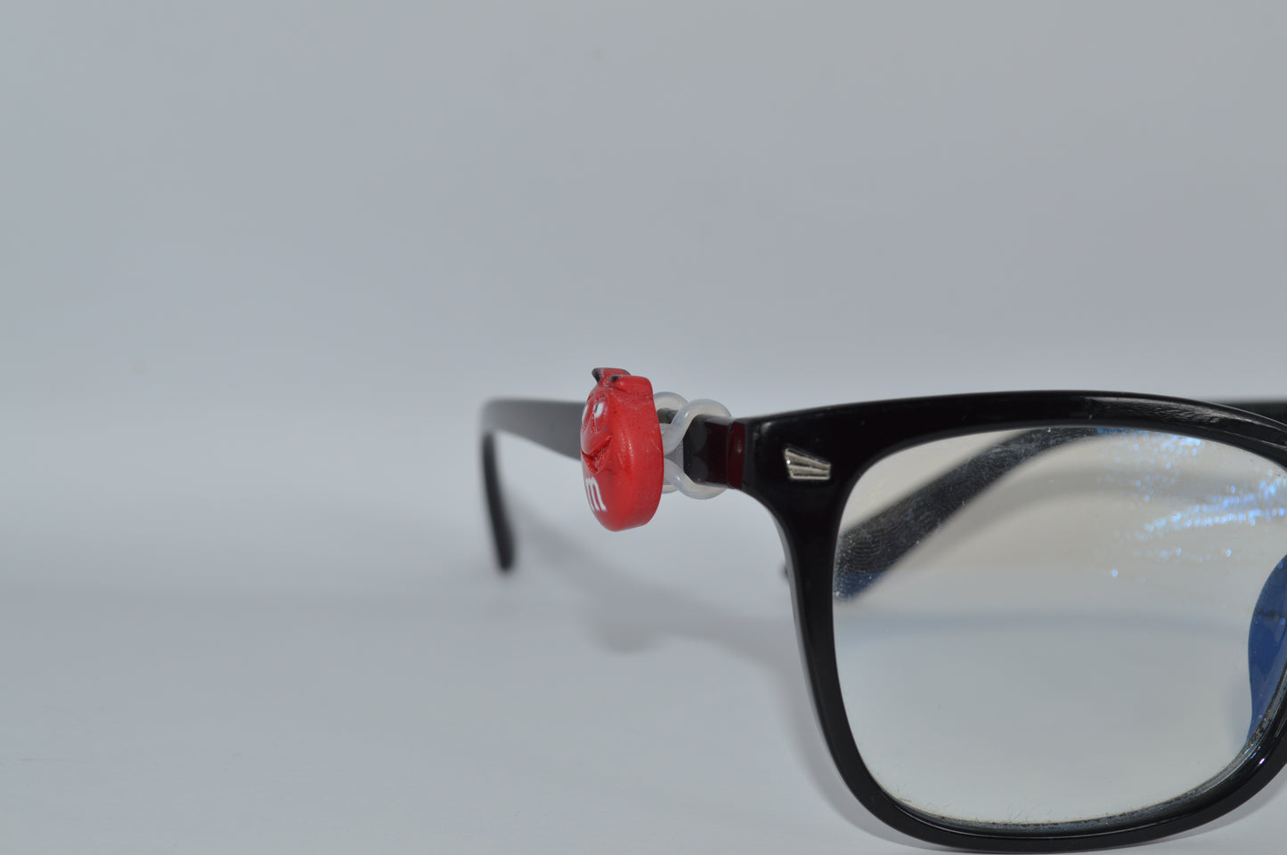 M&M Eyedeco Charm K30