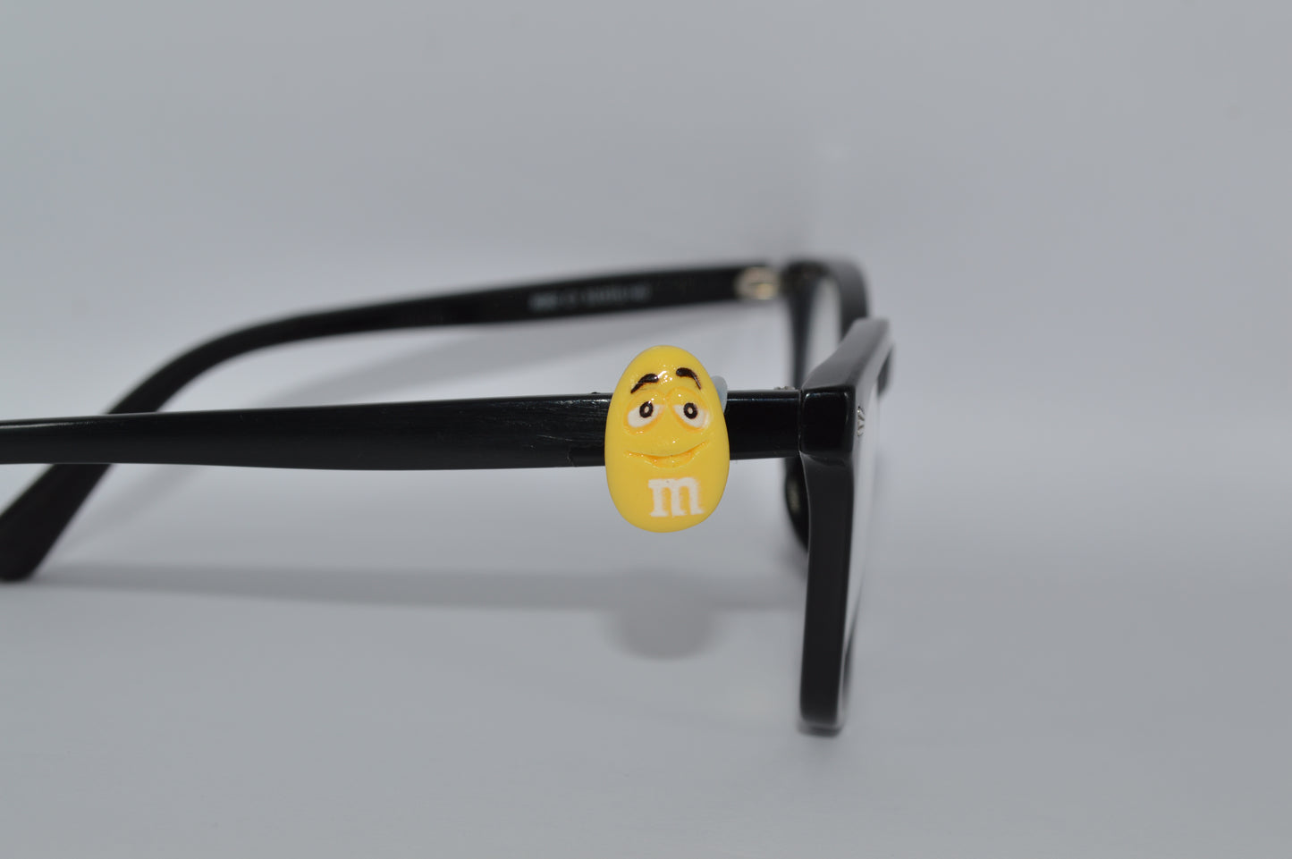 M&M Eyedeco Charm K30