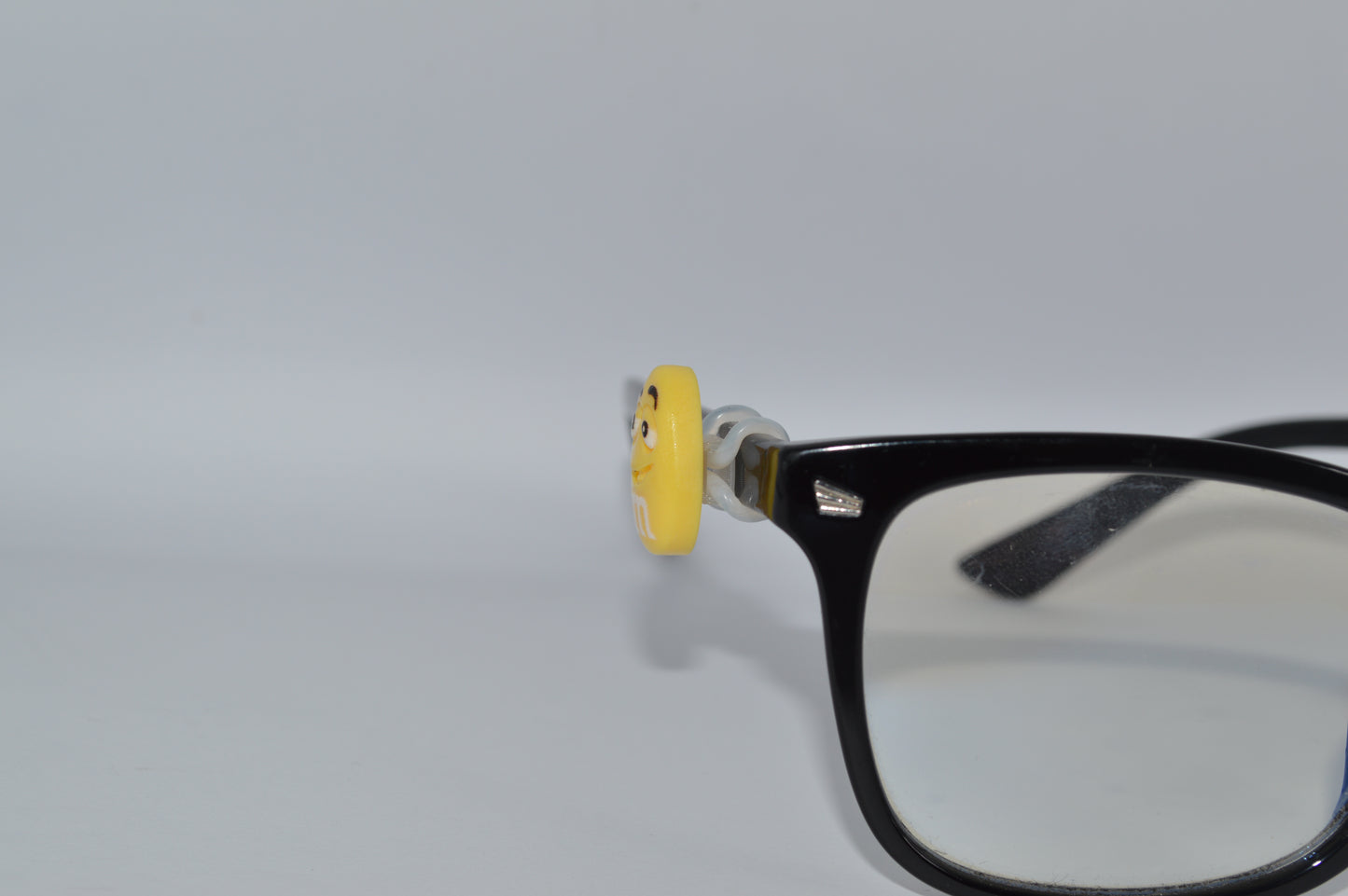 M&M Eyedeco Charm K30