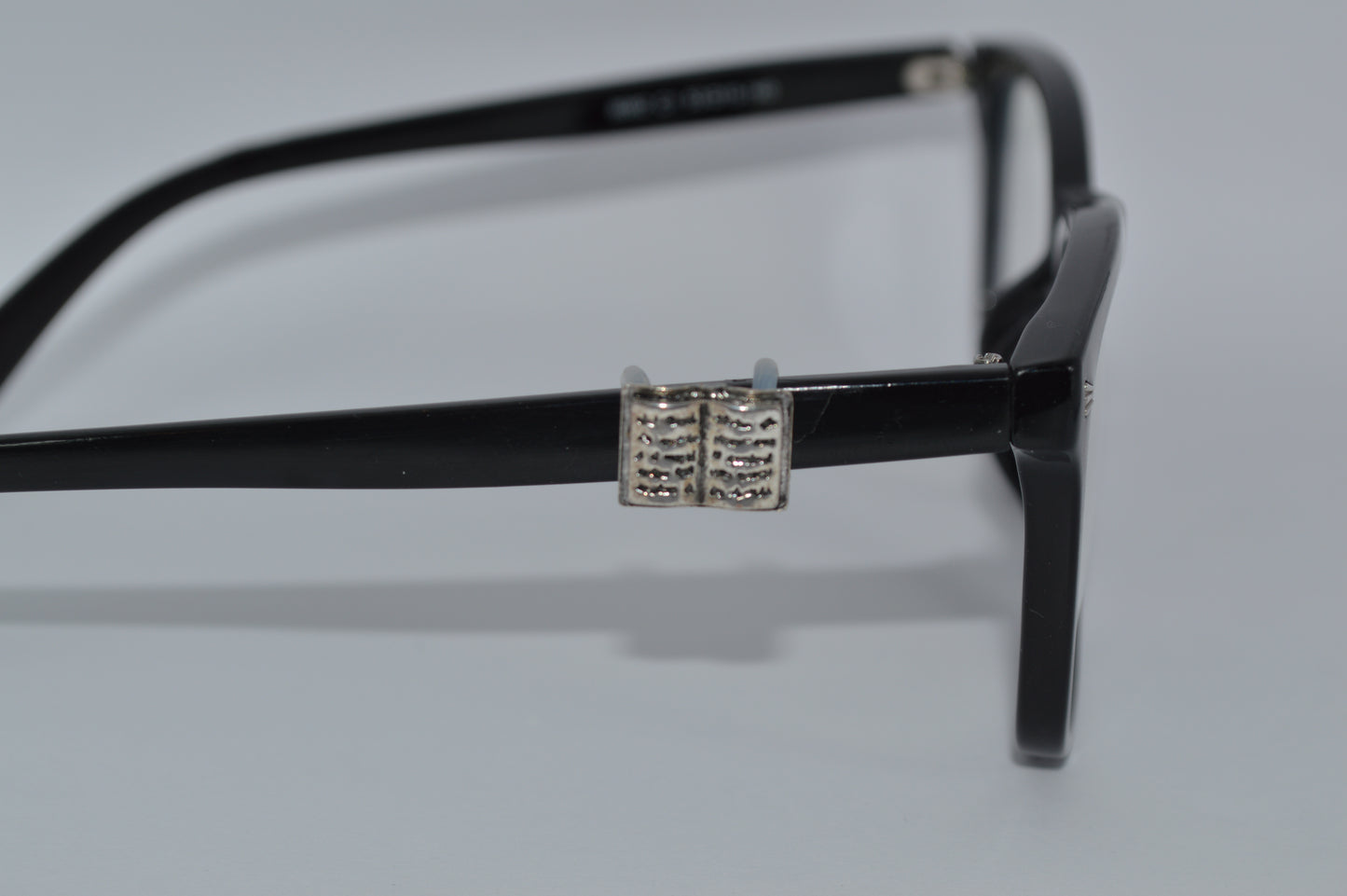 Book Eyedeco Charm