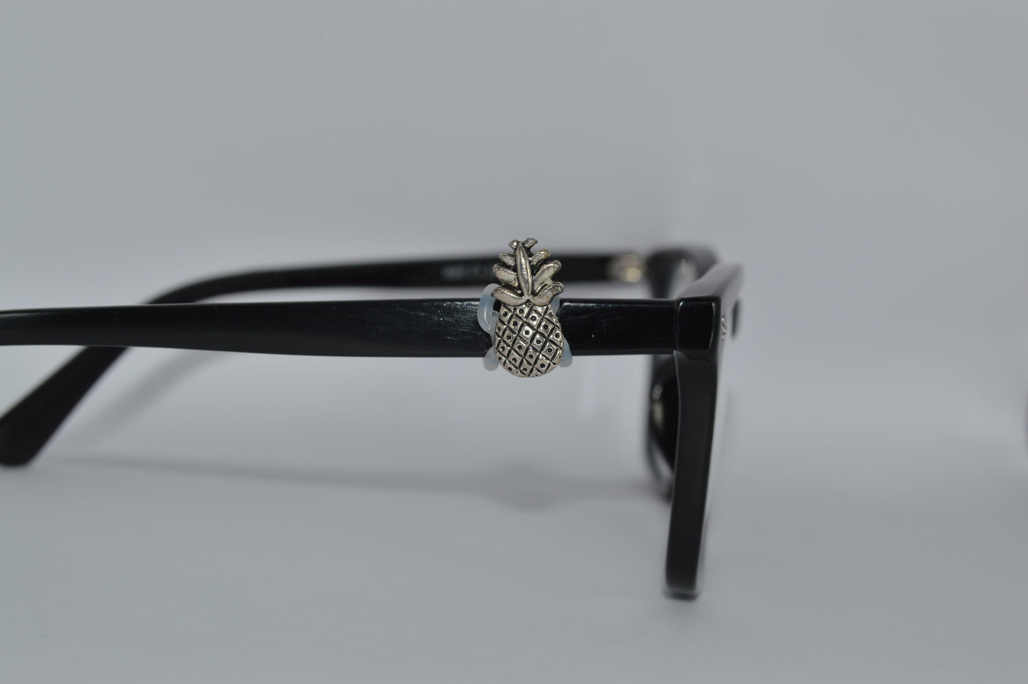 Pineapple Eyedeco Charm