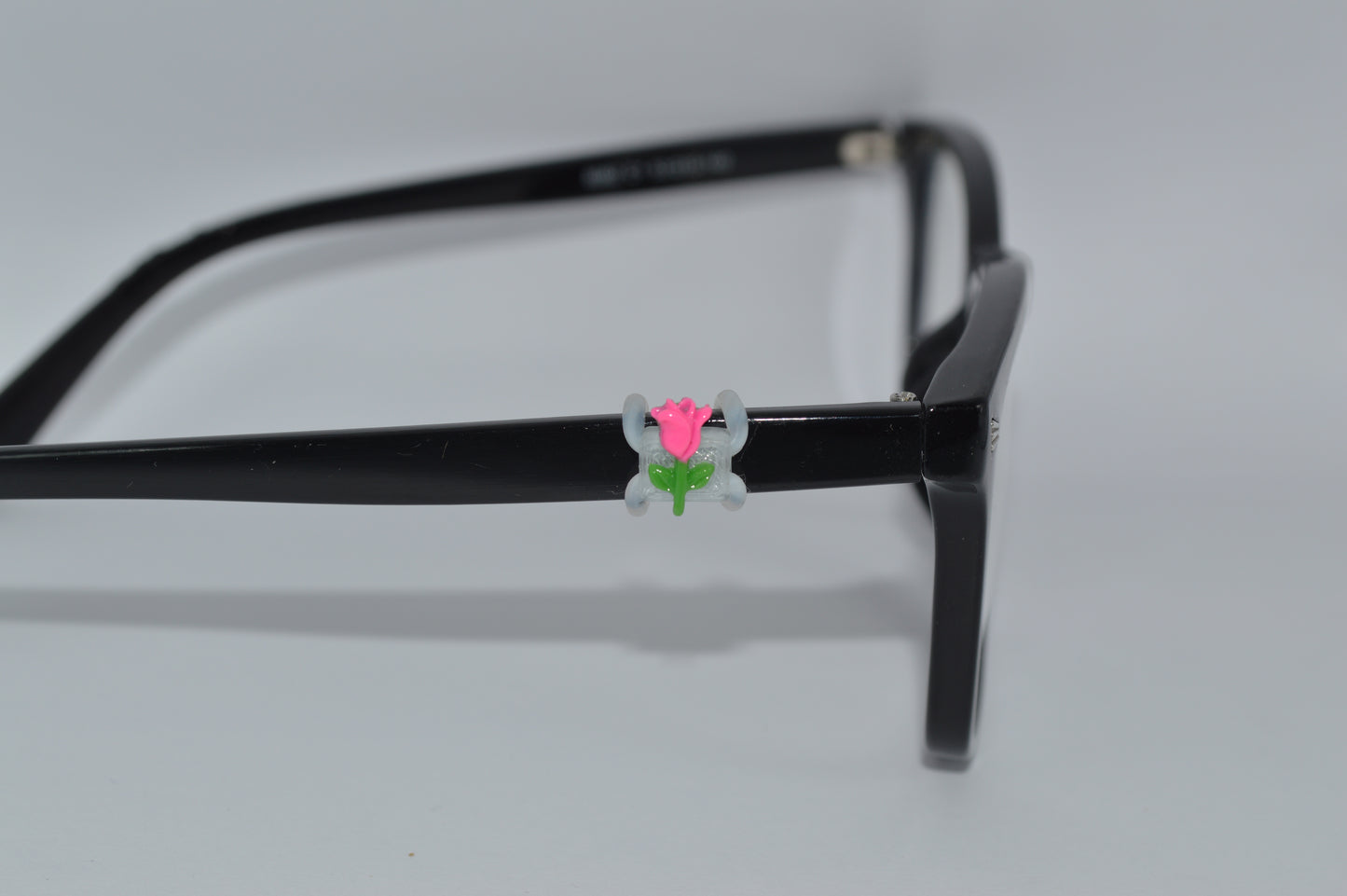 Small Rose Eyedeco Charm