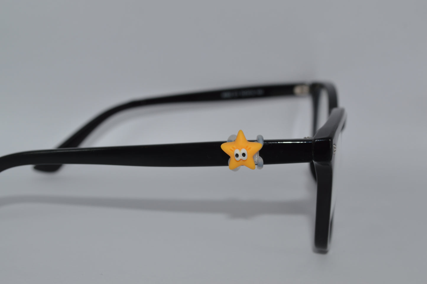 Cartoon Star Eyedeco Charm