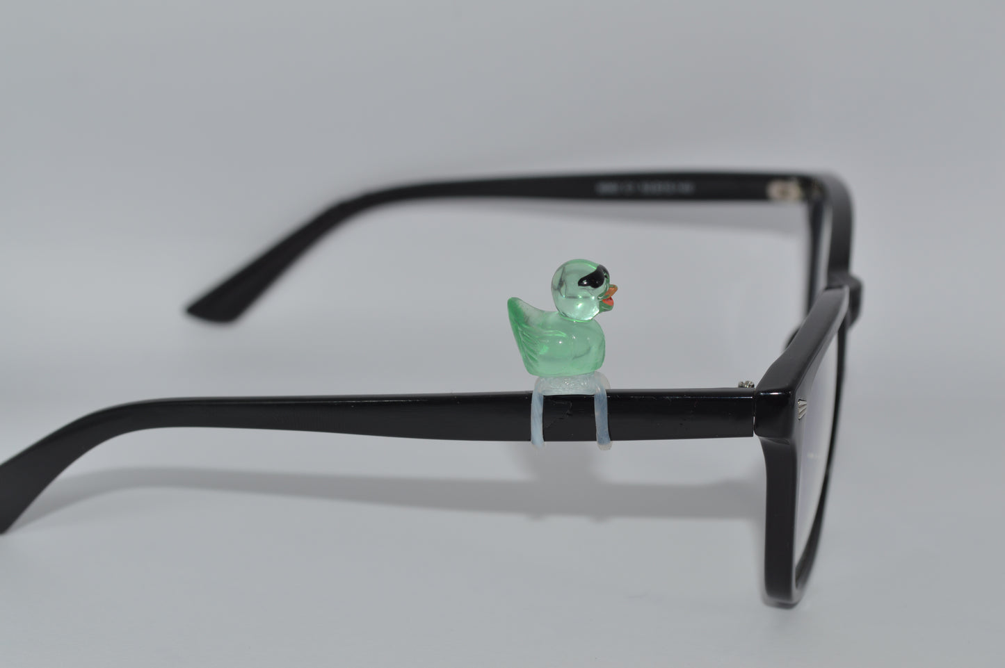 Duck w/ Sunglasses Eyedeco Charm