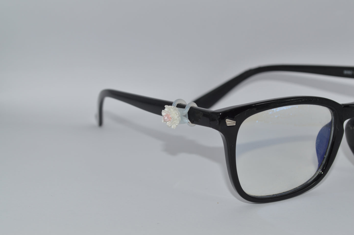 Lotus Flowe Eyedecor Charm