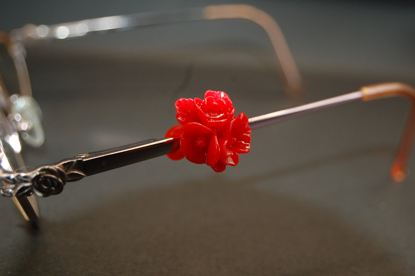 Flower Bouque Eyedecot Charm