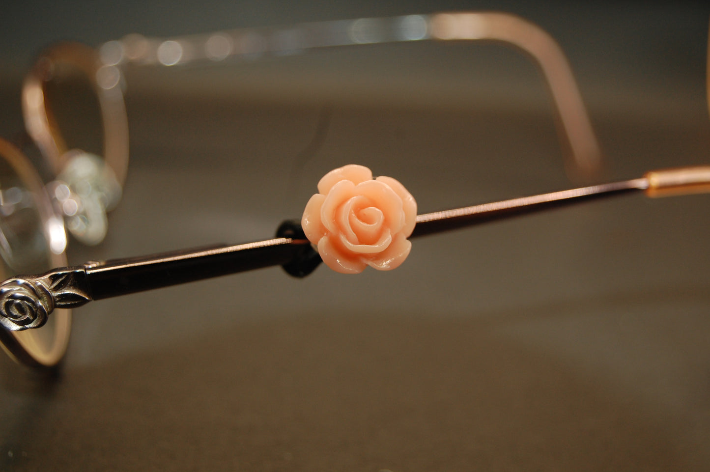 Rose Eyedeco Charm