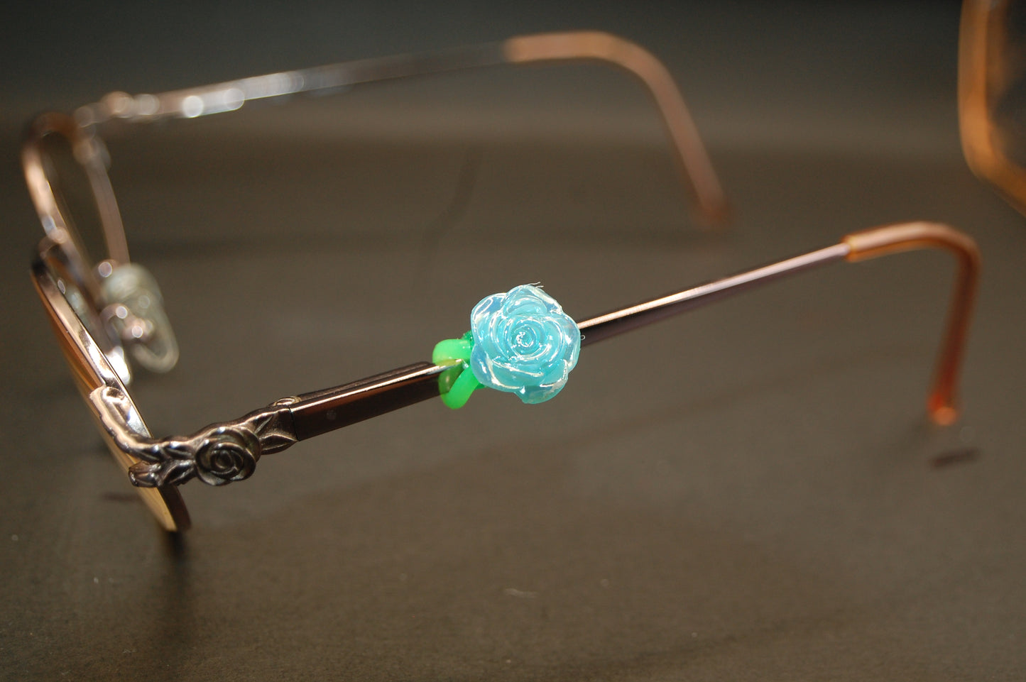 Iridescent Rose Eyedeco Charm