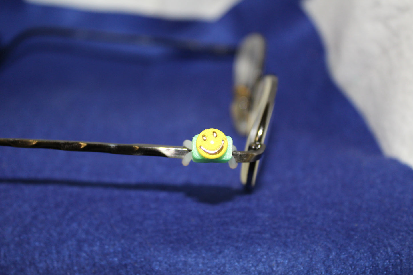 Yellow Smiley Face 2 Eyedeco Charm