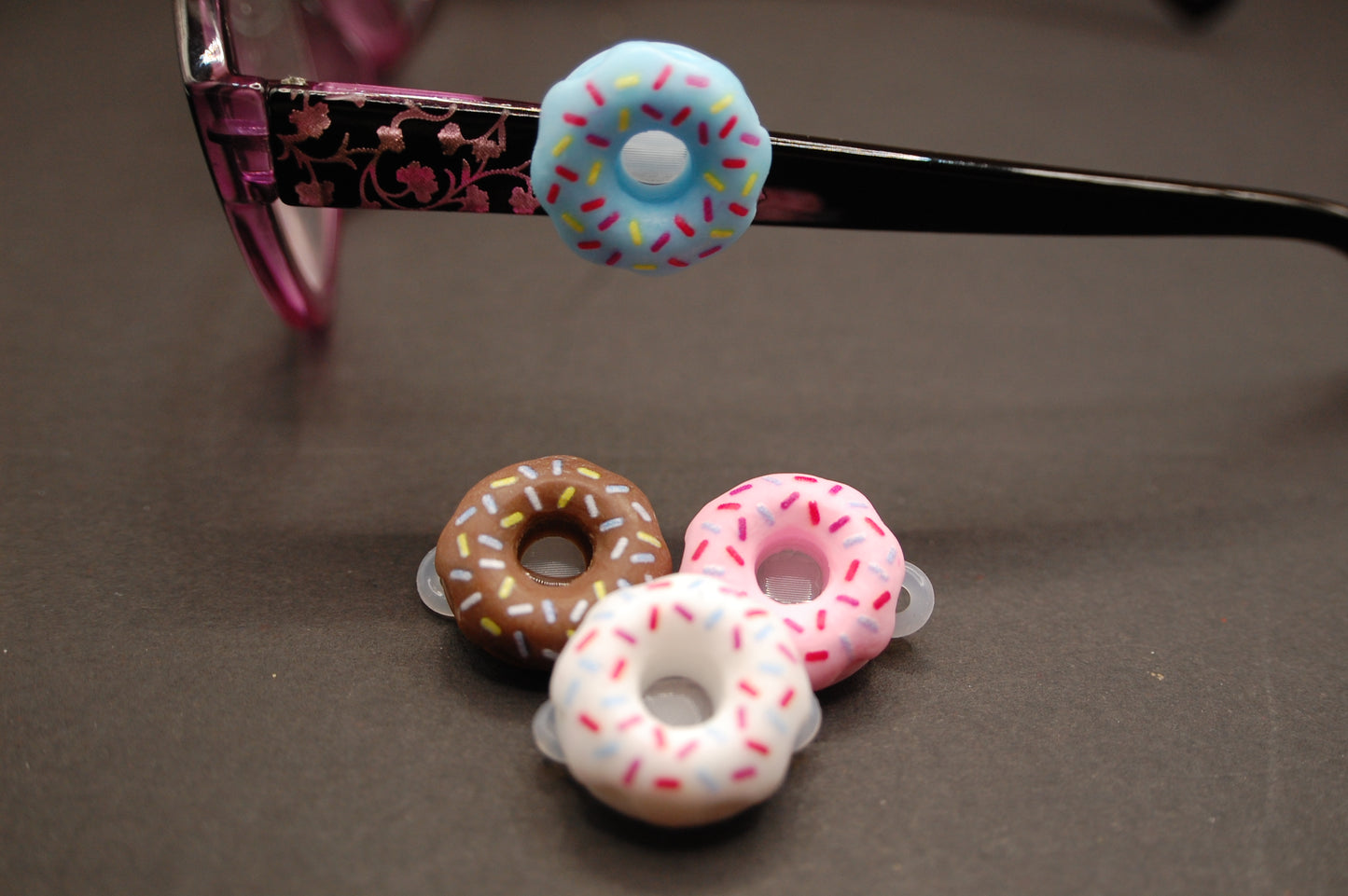 Doughnut Eyedeco Charm