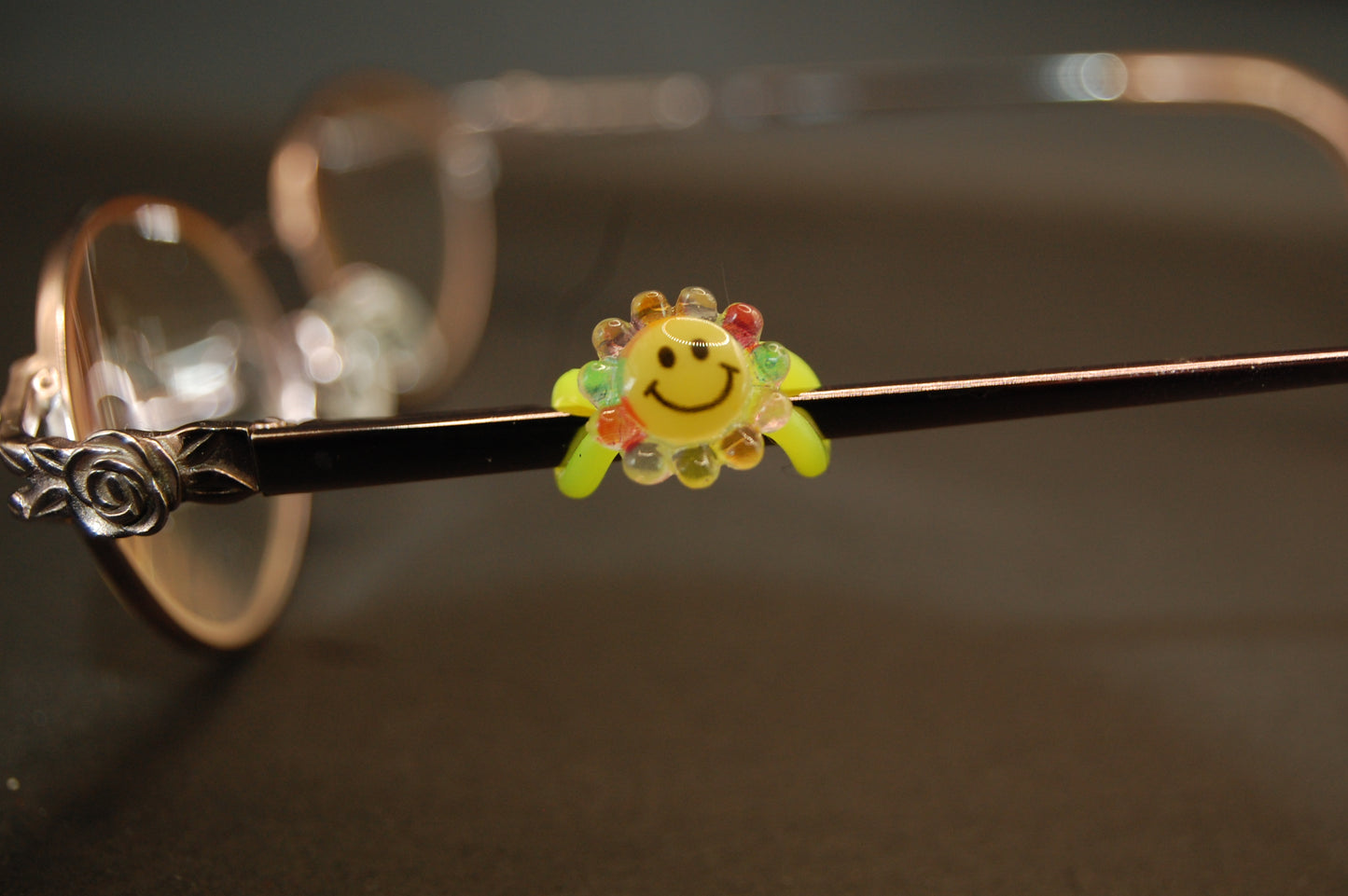 Sunny Smile Eyedeco Charm